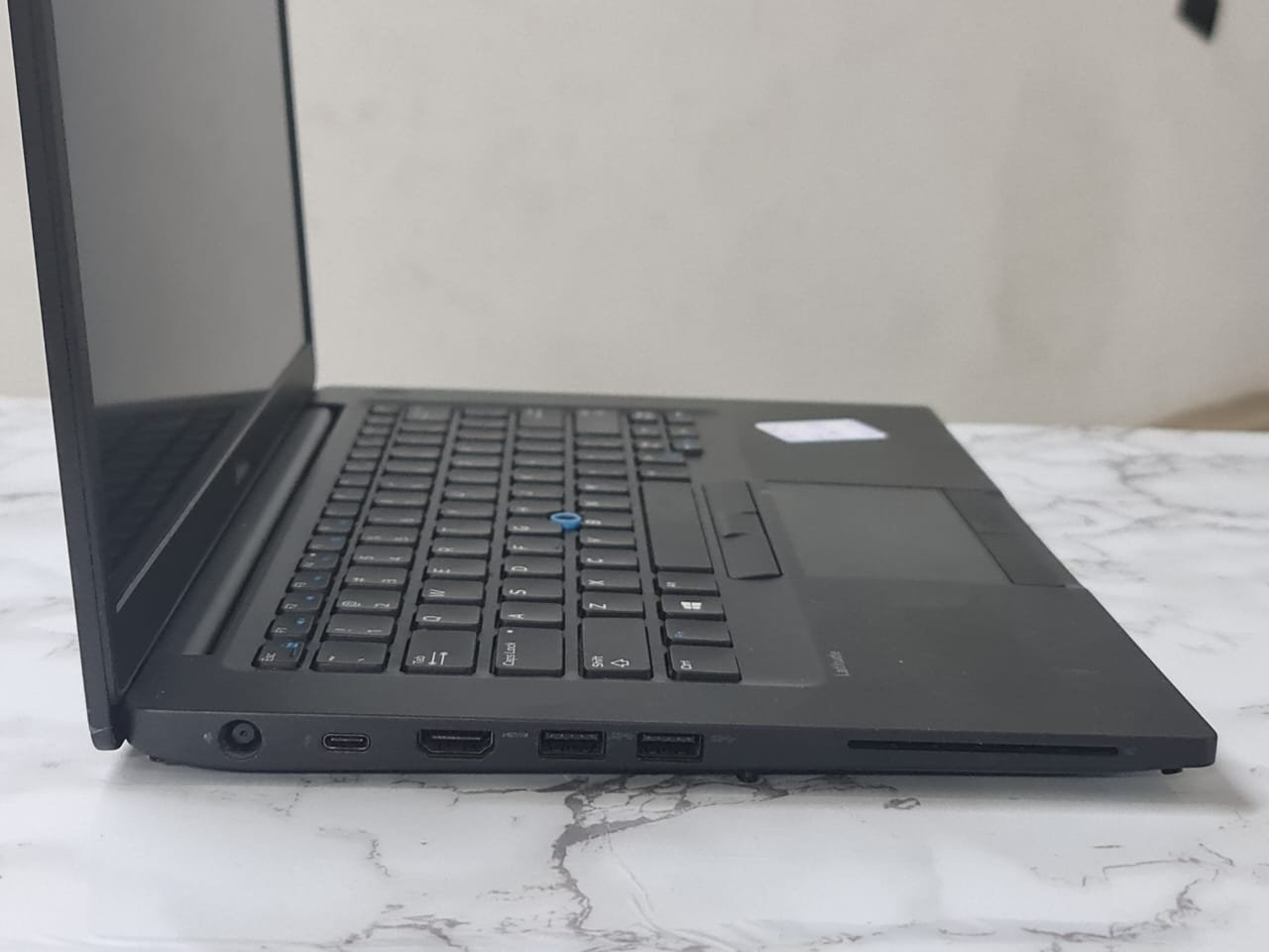 لابتوب Dell Latitude E7480: الأداء المتفوق والتصميم الأنيق لمهنيي الأعمال – كور اي7 جيل سابع